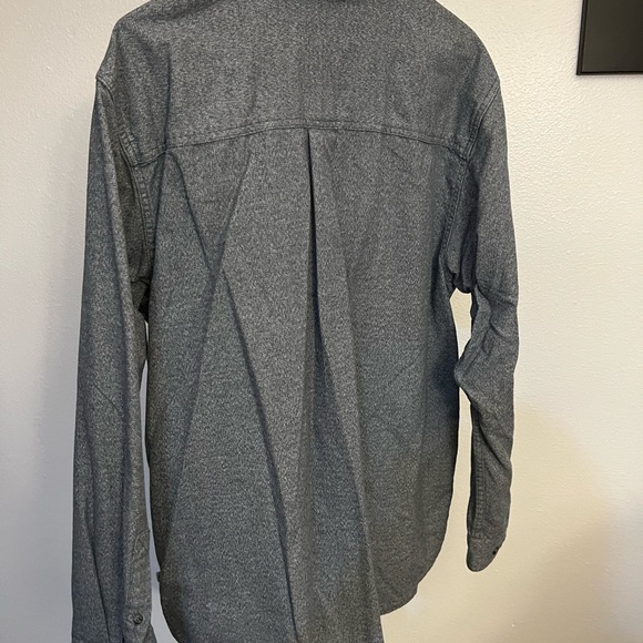 Magellan men’s XL loose, fit long sleeve - Picture 2 of 6